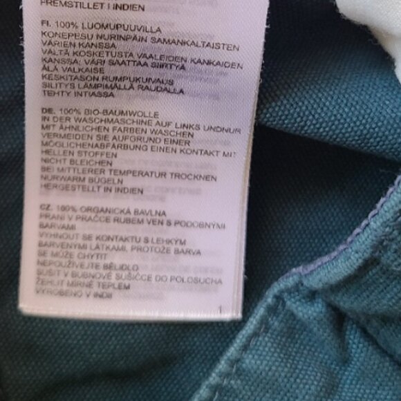 Classic Navy Chinos for Men - Picture 9 of 9